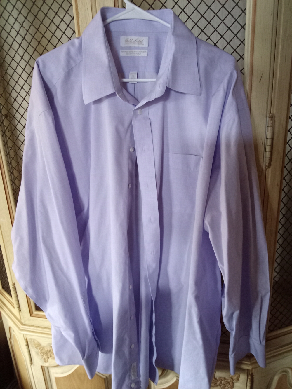 Roundtree & Yorke Men's Lavender Dress Shirt